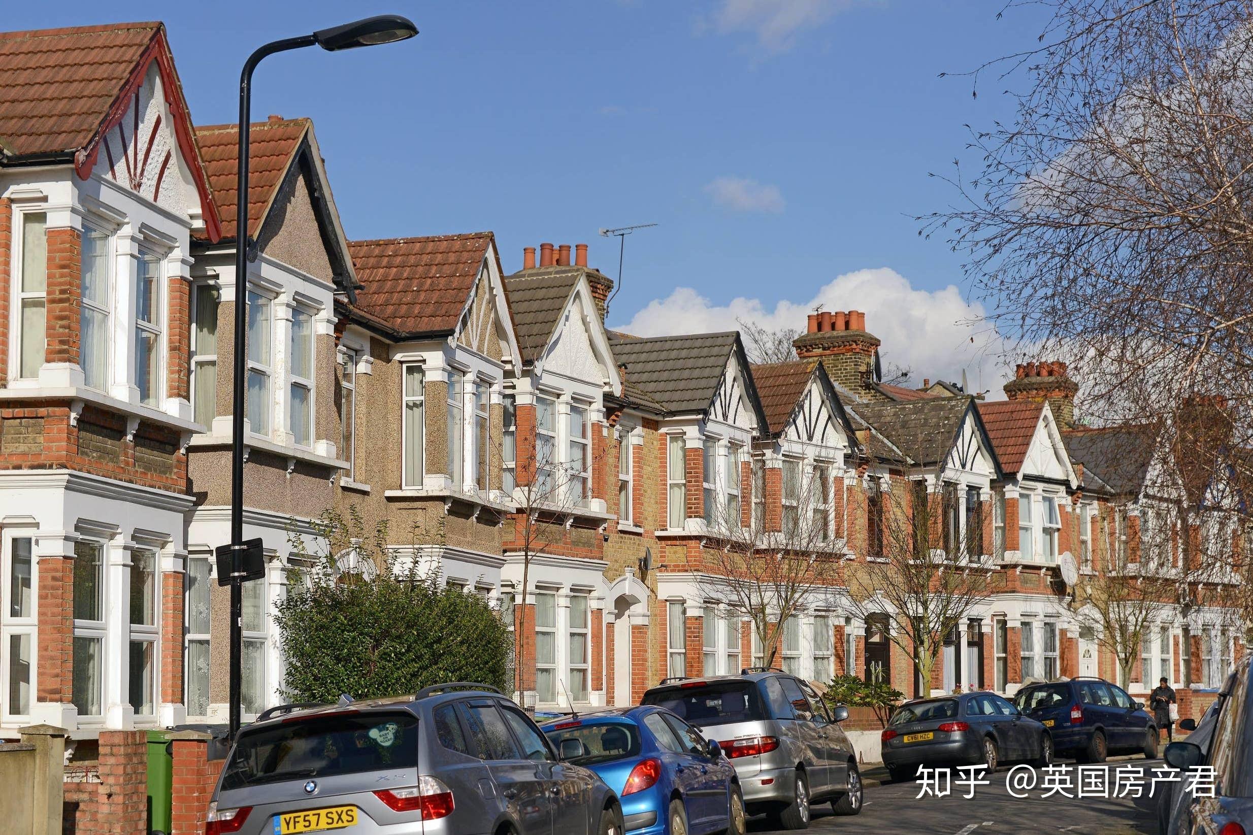 包含西甲赛程吃紧;达拉斯独行侠今夜复出首秀;压力陡增;年轻球员得到机会的词条 包含西甲赛程吃紧;达拉斯独行侠今夜复出首秀;压力陡增;年轻球员得到机会的词条