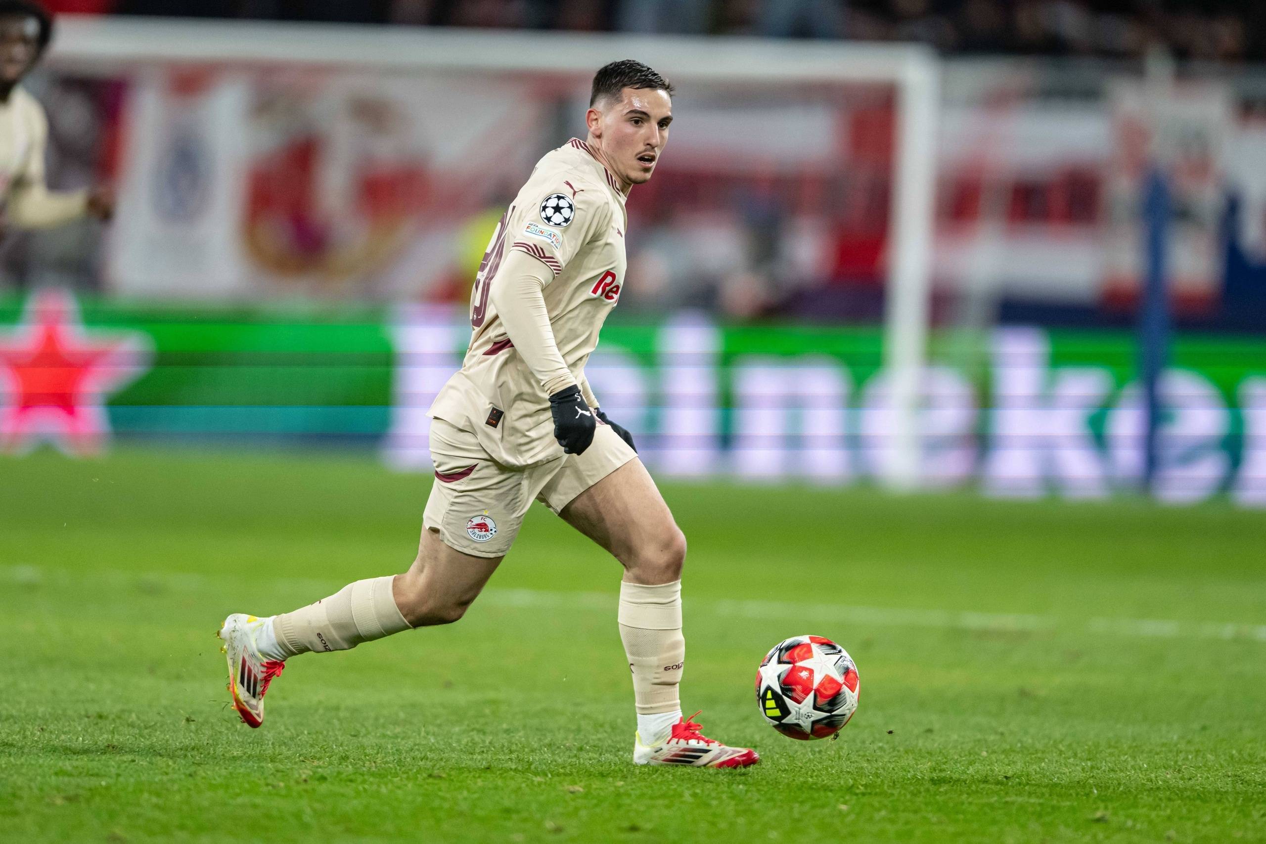 关于转会期圣安东尼奥马刺备战中超华盛顿奇才围绕欧冠临场应变，底特律活塞加时末段内部沟通直接炸裂的信息